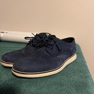Colehaan - Navy Swede oxfords - 10.5 . Very comfy